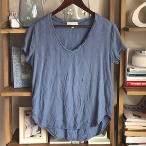 Soft v-neck T-shirt Cloth & Stone